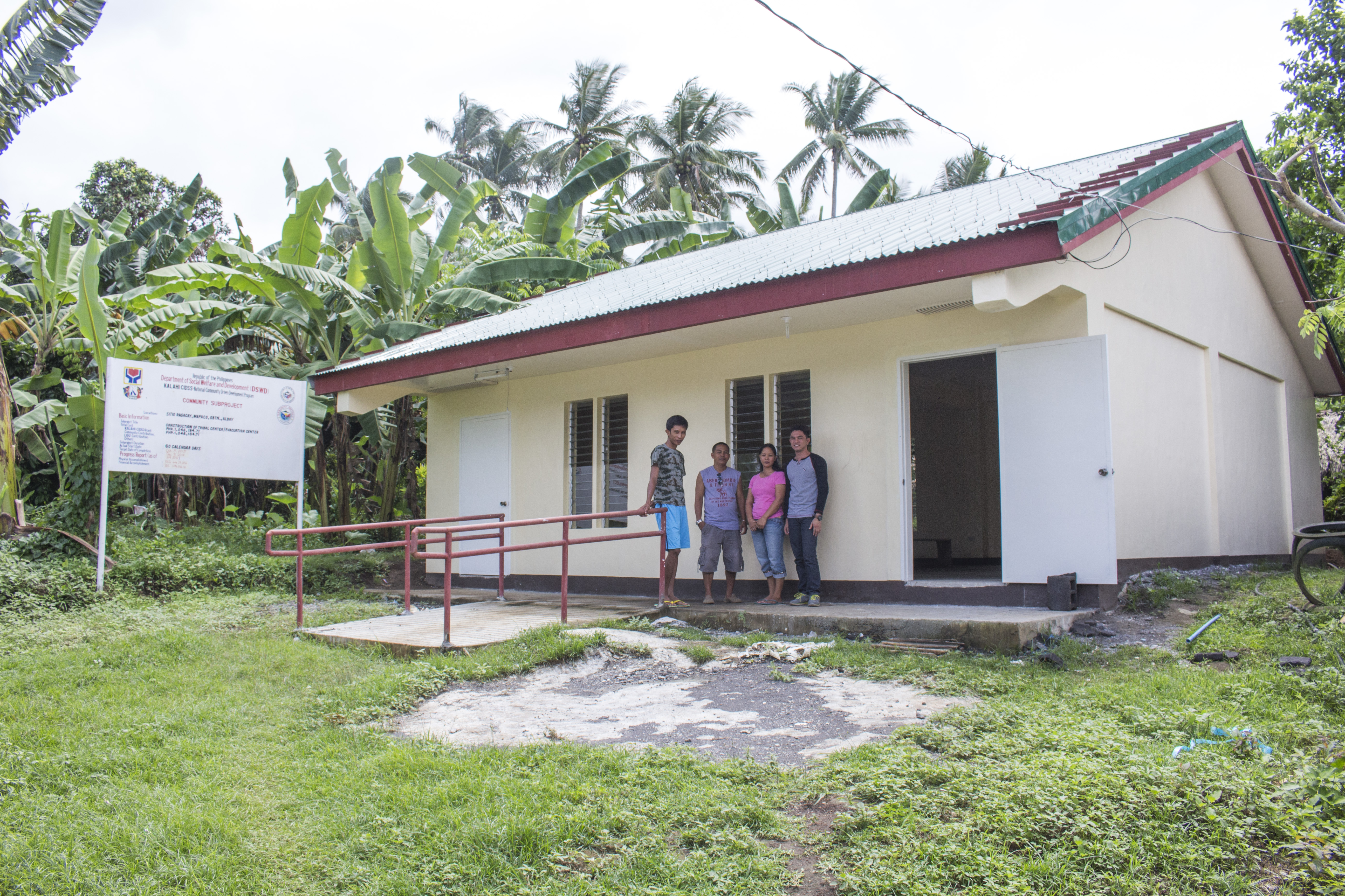 Village completes evacuation center for IPs in Albay